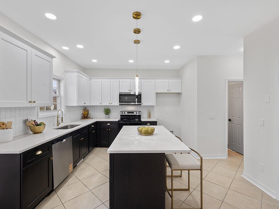 1st image of 4219 Mantua Way