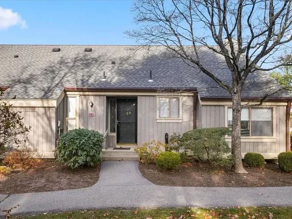 327 Heritage Hills #B, Somers, NY 10589