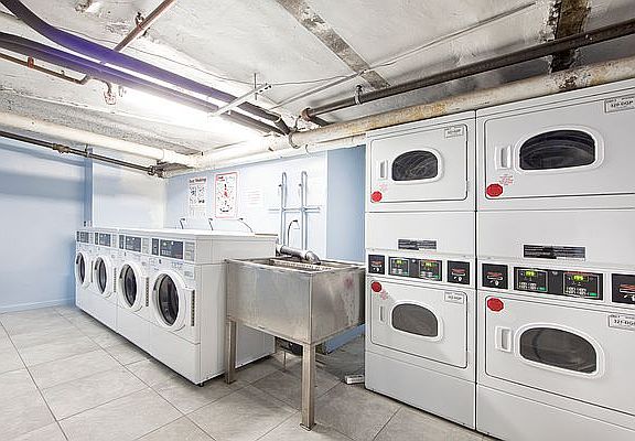 5th image of 9 E 118th St APT 3D