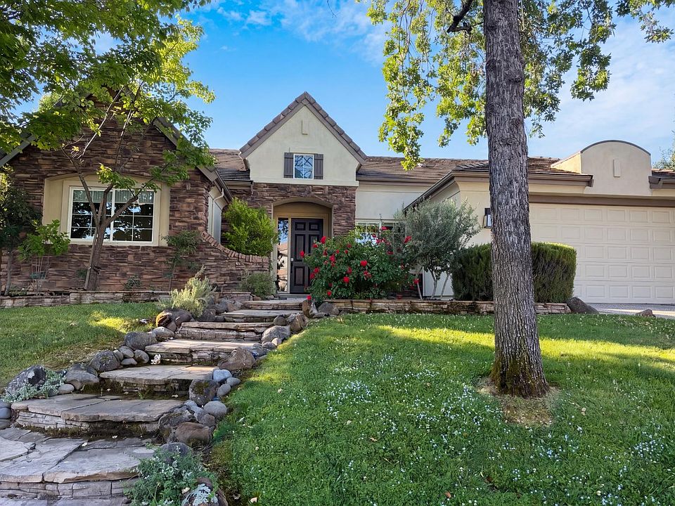 1st image of 1401 Grey Owl Cir