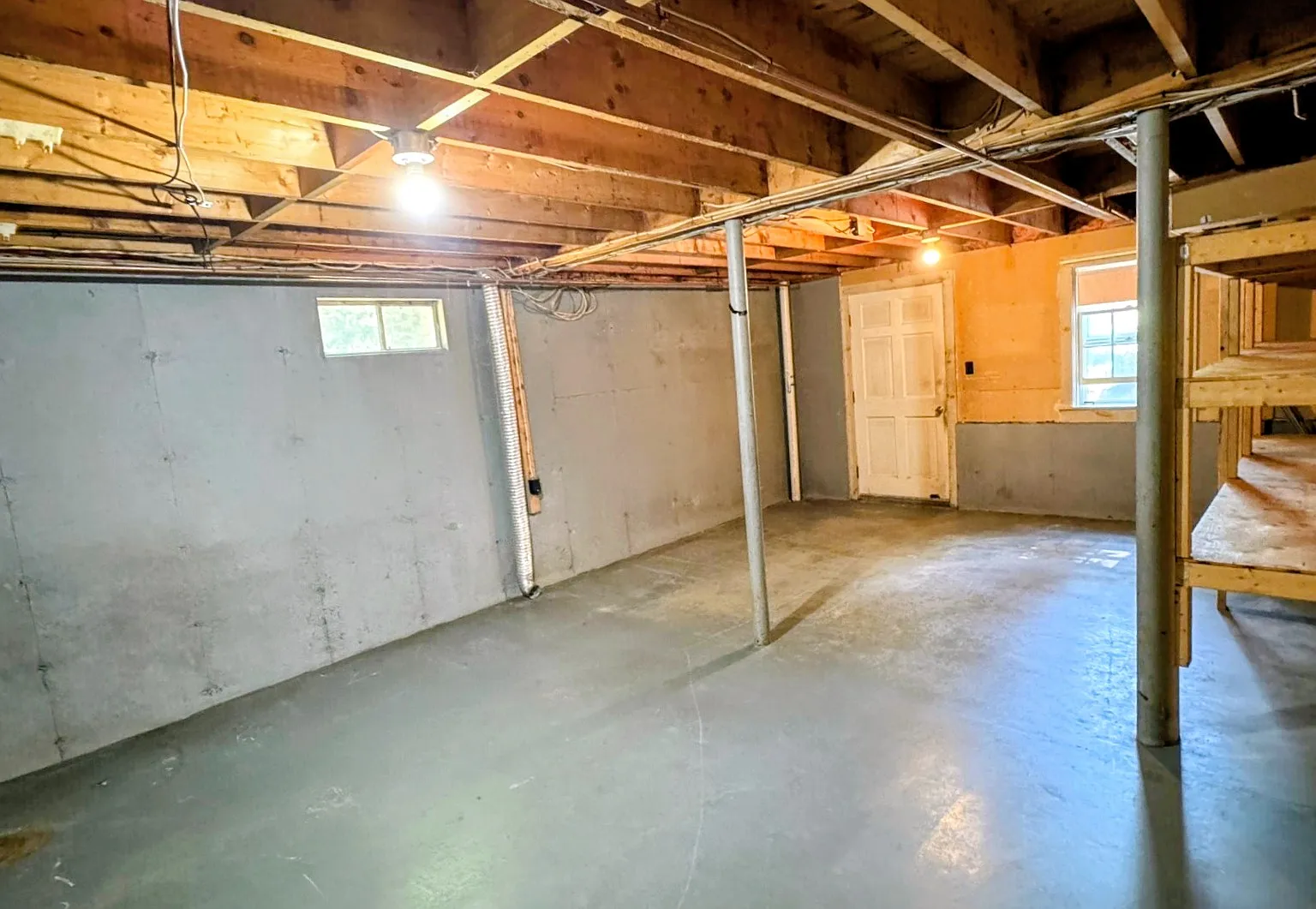 38 Diamond Drive - 1 — Photo 4