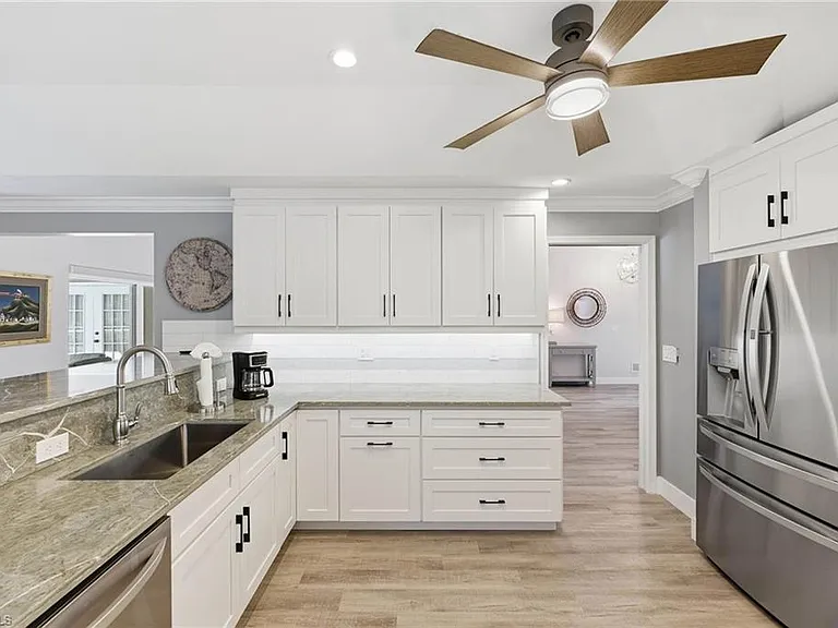 789 Coldstream Ct — Photo 9
