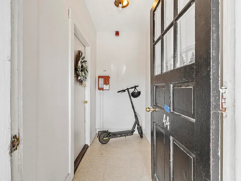 2-44 Dana St — Photo 22
