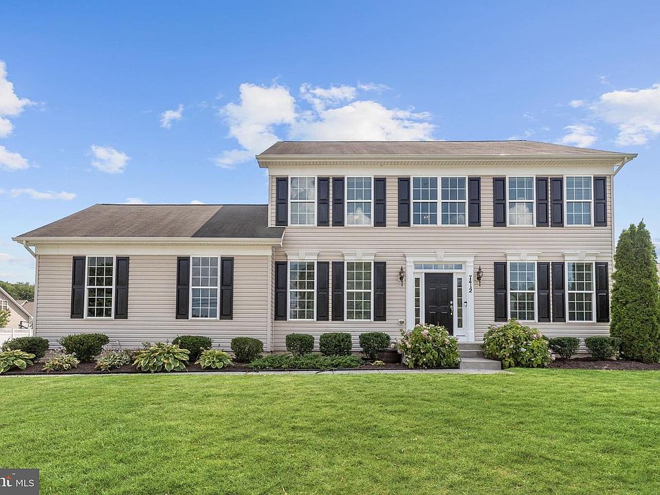 1st image of 7412 Campbell Dr