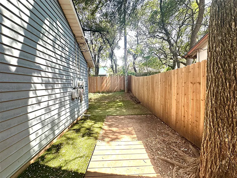 4510 Brown Bark Pl #A — Photo 15