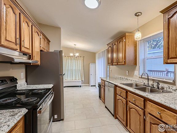 5th image of 3109 E Mulberry St #28
