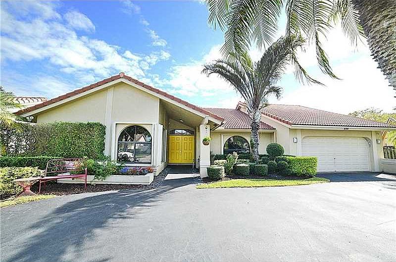 Home For Sale In Westport