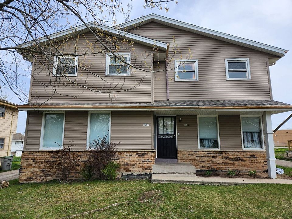 1st image of 8611-8613 W Greenbrook Dr #8611