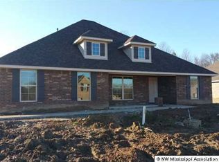 7673 Walnut Glenn Dr, Southaven, MS 38672