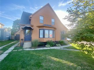 1102 E Franklin St, Troy, OH 45373