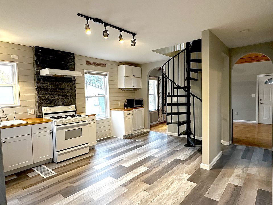 1st image of 5669 Chagrin Dr
