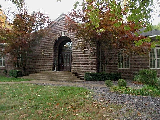 1st image of 620 Glenwood Dr