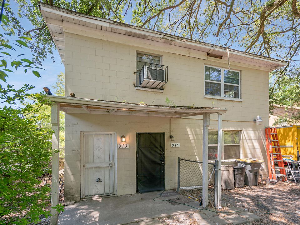 1st image of 973 W 12th St