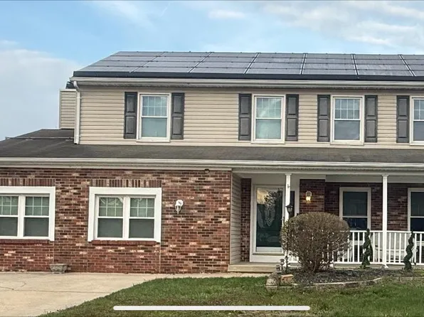 2 Hollybush Dr, Glassboro, NJ 08028