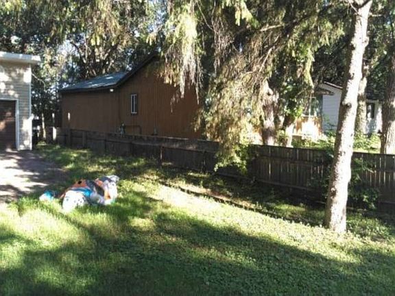 4th image of 26388 Terrace Dr