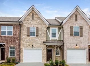 135 Hickory Station Ln, Mount Juliet, TN 37122