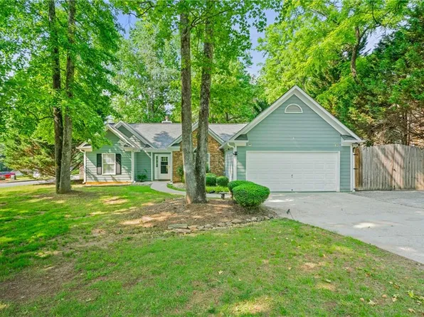 9515 Bonsall Cir, Gainesville, GA 30506