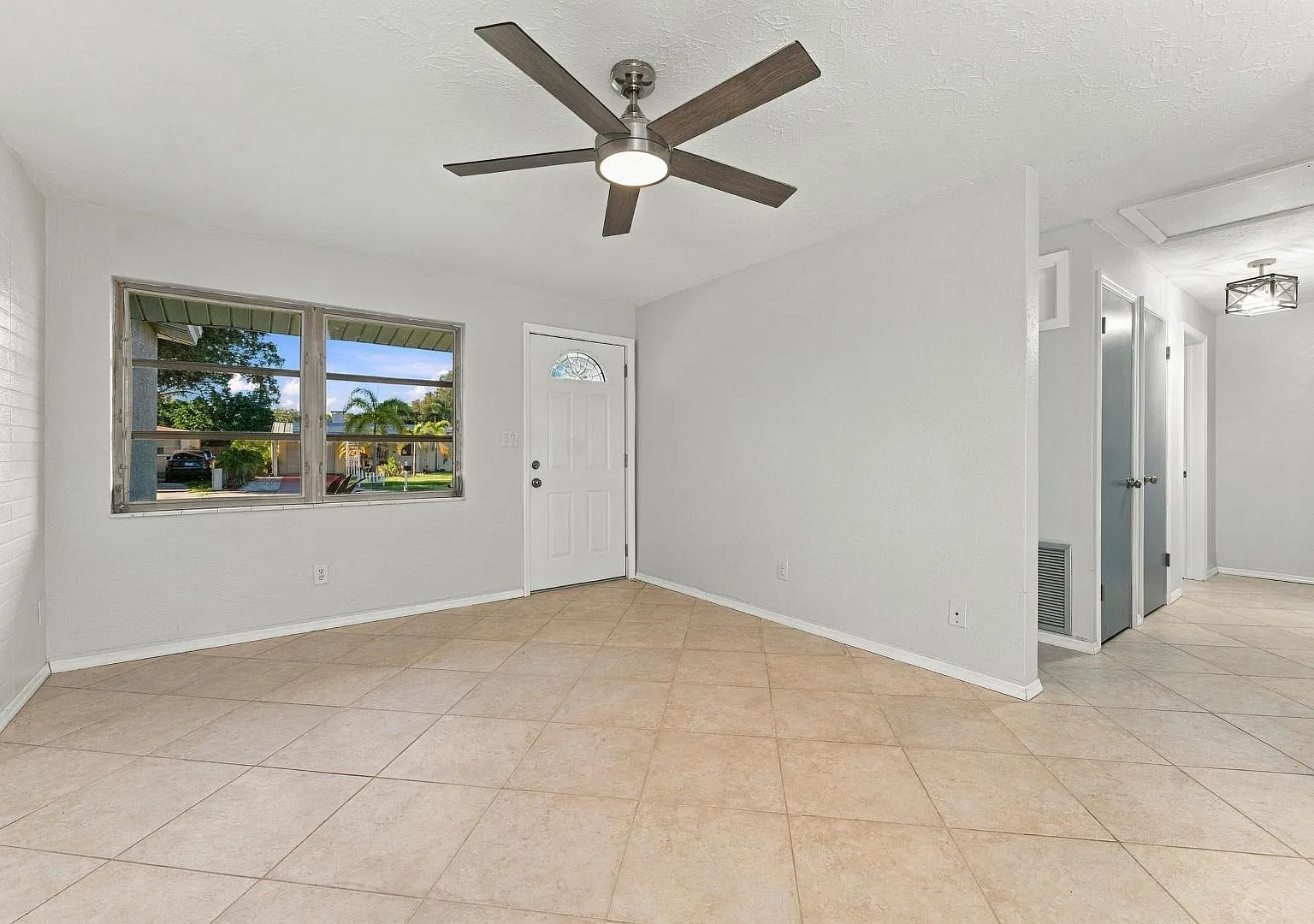 5449 63rd Way N — Photo 3