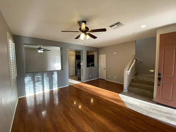 4th image of 3852 E Sante Fe Ln