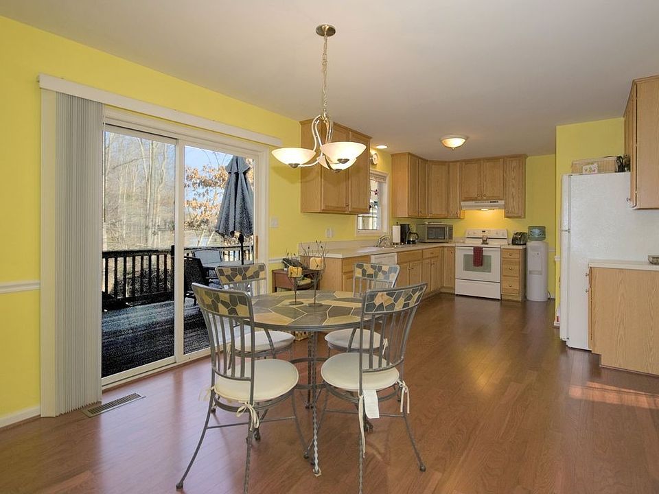 1st image of 58 Jefferson Dr