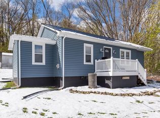 70 Maple Leaf Dr, Staunton, VA 24401