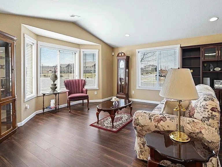 13440 W Whitetip Ave — Photo 3