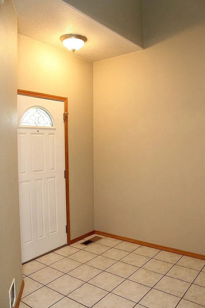 Picture Perfect 3 Bedroom, 2.5 Bathroom House in Hillsboro — Photo 4