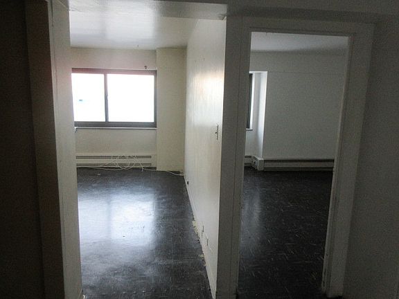 4th image of 7337 S South Shore Dr APT 523