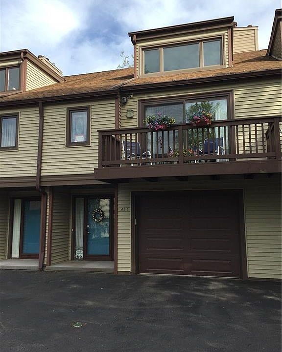 1st image of 253 Old Meadow Dr