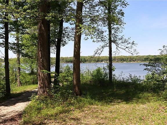 4th image of 0 Dogwood Dr