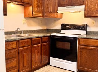 207 E Wate St, Wilton, IA 52778