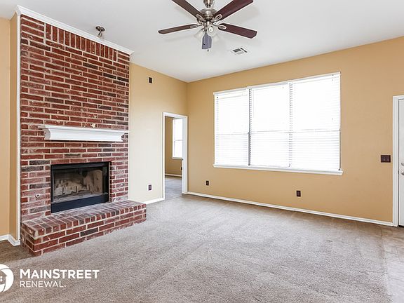5th image of 2025 Old Central Dr