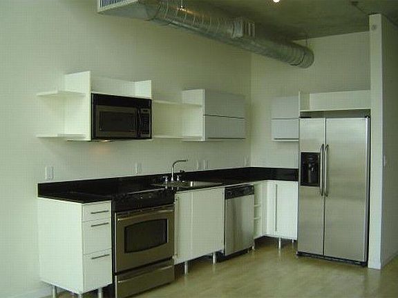 4th image of 690 SW 1st Ct Ph 104