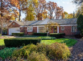 805 Highview Ter, Lake Forest, IL 60045