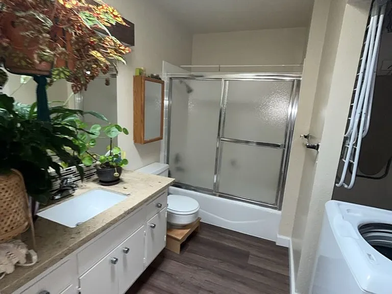 611 Isla Pl — Photo 14