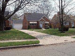 2nd image of 4112 Drummond Rd