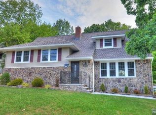 349 W Englewood Ave, Teaneck, NJ 07666