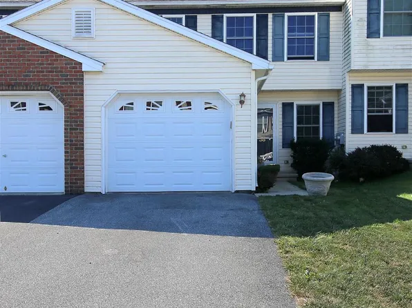 38 Beverly Dr, Myerstown, PA 17067