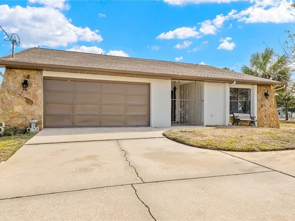 3460 Minnow Creek Dr, Hernando Beach, FL 34607