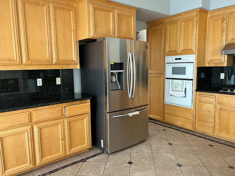 Refrigerator, Microwave