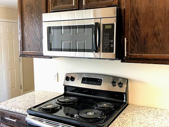 2nd image of 1040 N Montgomery St #10458939