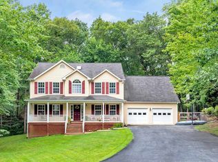 5 Hawthorne Ct, Palmyra, VA 22963