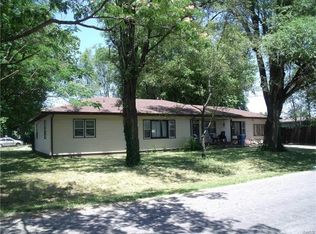 8901 Rene Ave, Collinsville, IL 62234