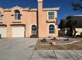 8464 Blue Island Ave, Las Vegas, NV 89129