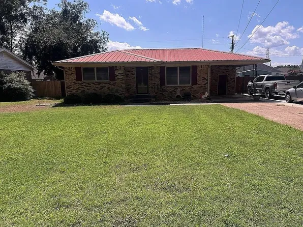 302 Union Ave, Muscle Shoals, AL 35661