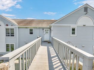 25 Mill Pond Ln APT B, Durham, CT 06422