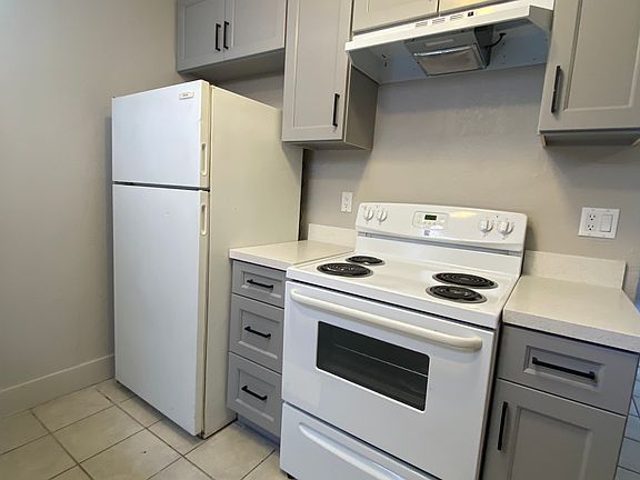 5th image of 837 Dundee Way #837