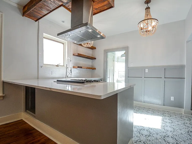 1024 N Tyler St — Photo 3