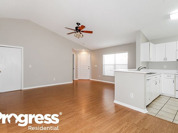 4th image of 3407 Long Island Way
