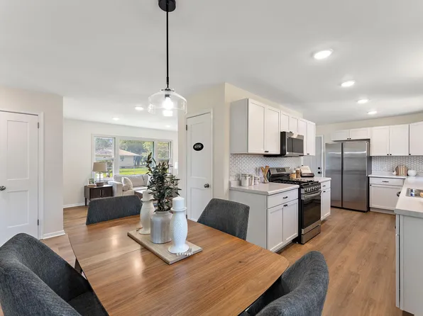 605 114th Ave NW, Coon Rapids, MN 55448